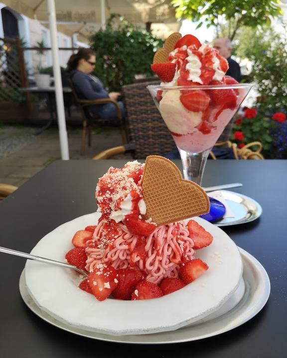 Gelateria-Cafe Romantica